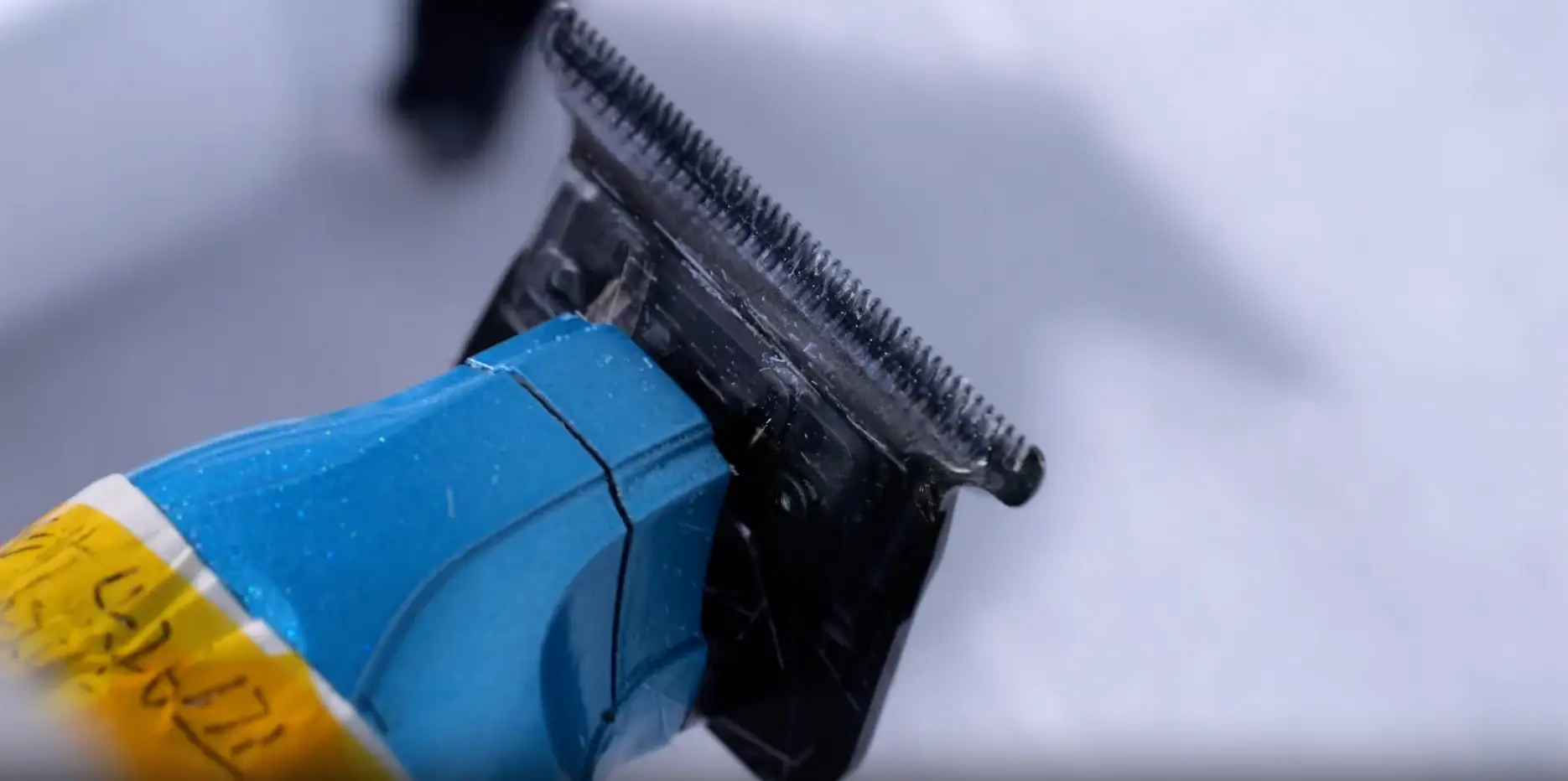 Professional Brushless Motor Hair Trimmer for Barber Supply Brands - Image 4